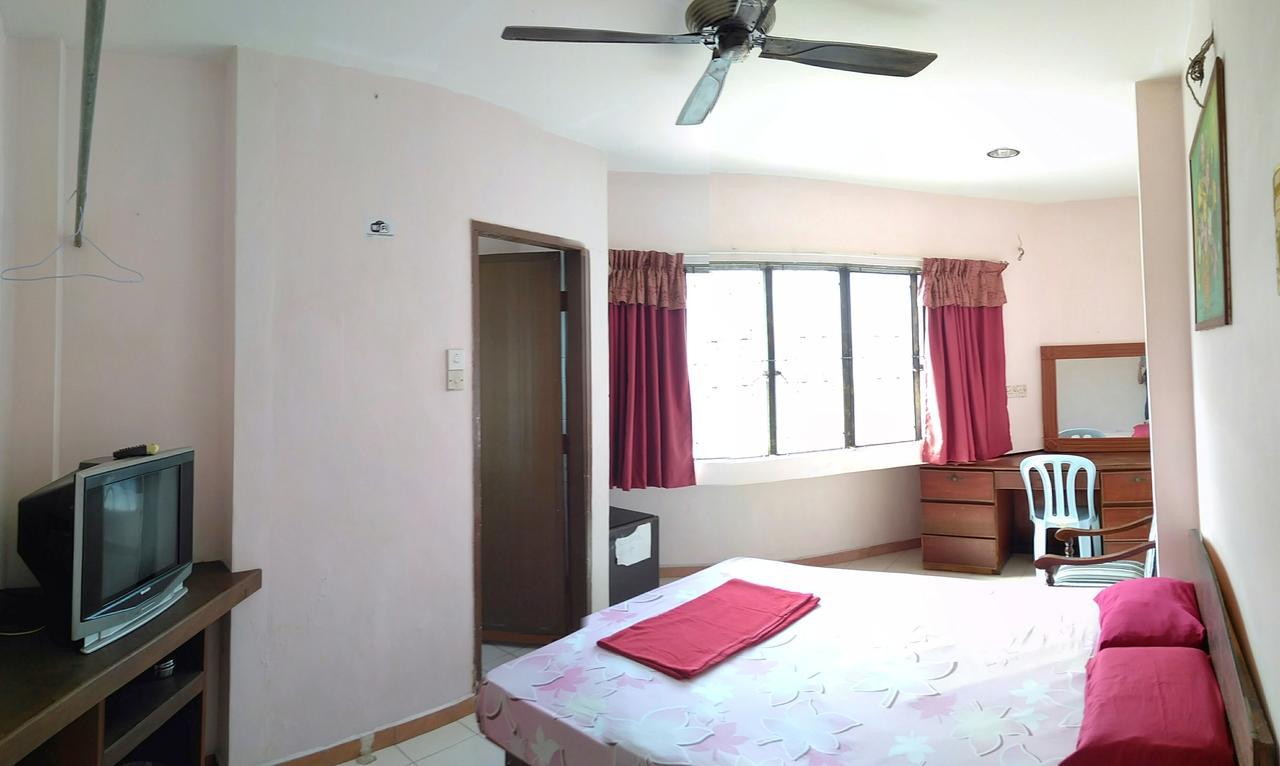 New Budget Inn Hotel Chukai Ngoại thất bức ảnh